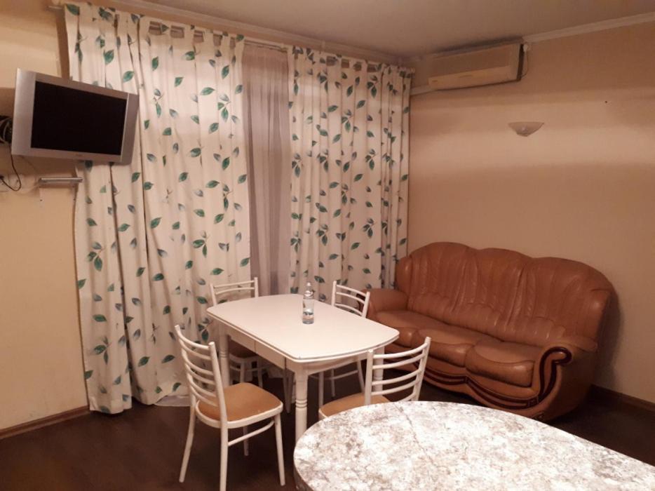 Хостел Оболонь Kiev Bagian luar foto