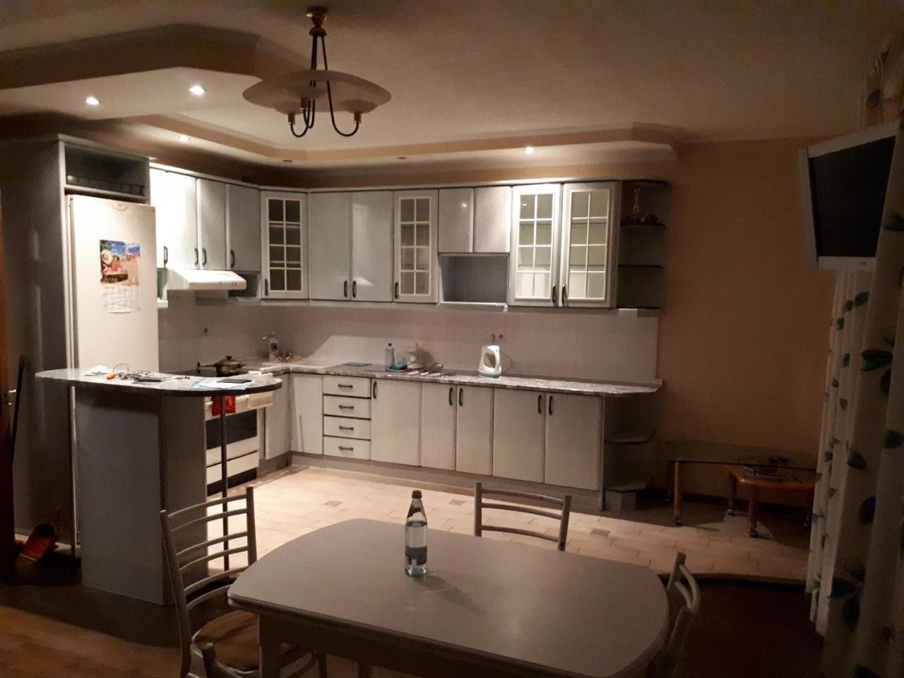 Хостел Оболонь Kiev Bagian luar foto